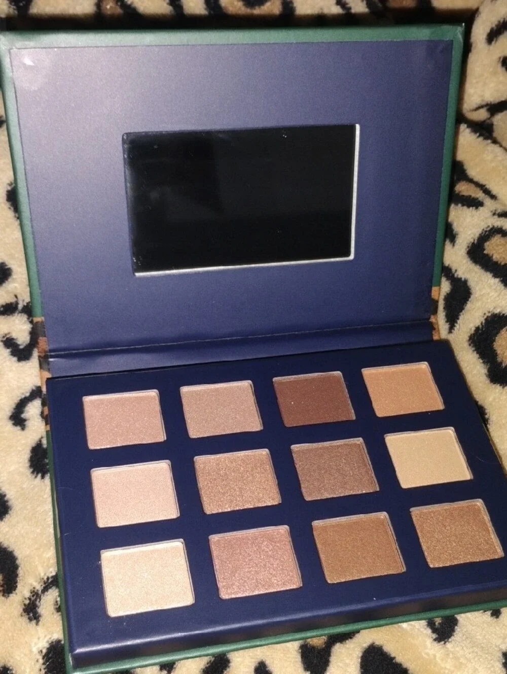 Avon Green Packaged Eyeshadow Pallet